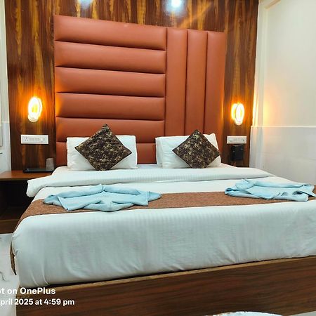 Hotel Small Daddy Plus Calangute Exterior photo