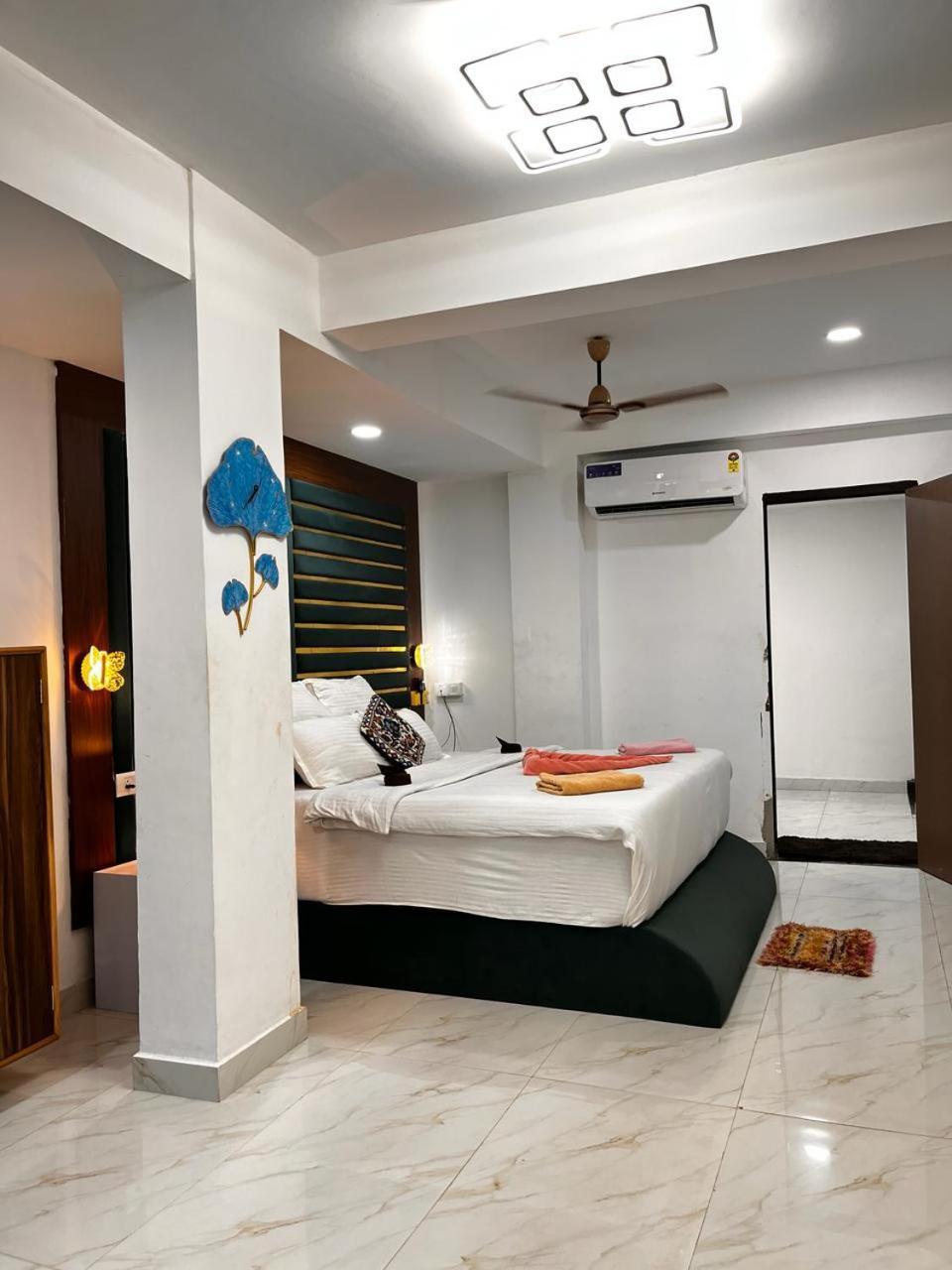 Hotel Small Daddy Plus Calangute Exterior photo