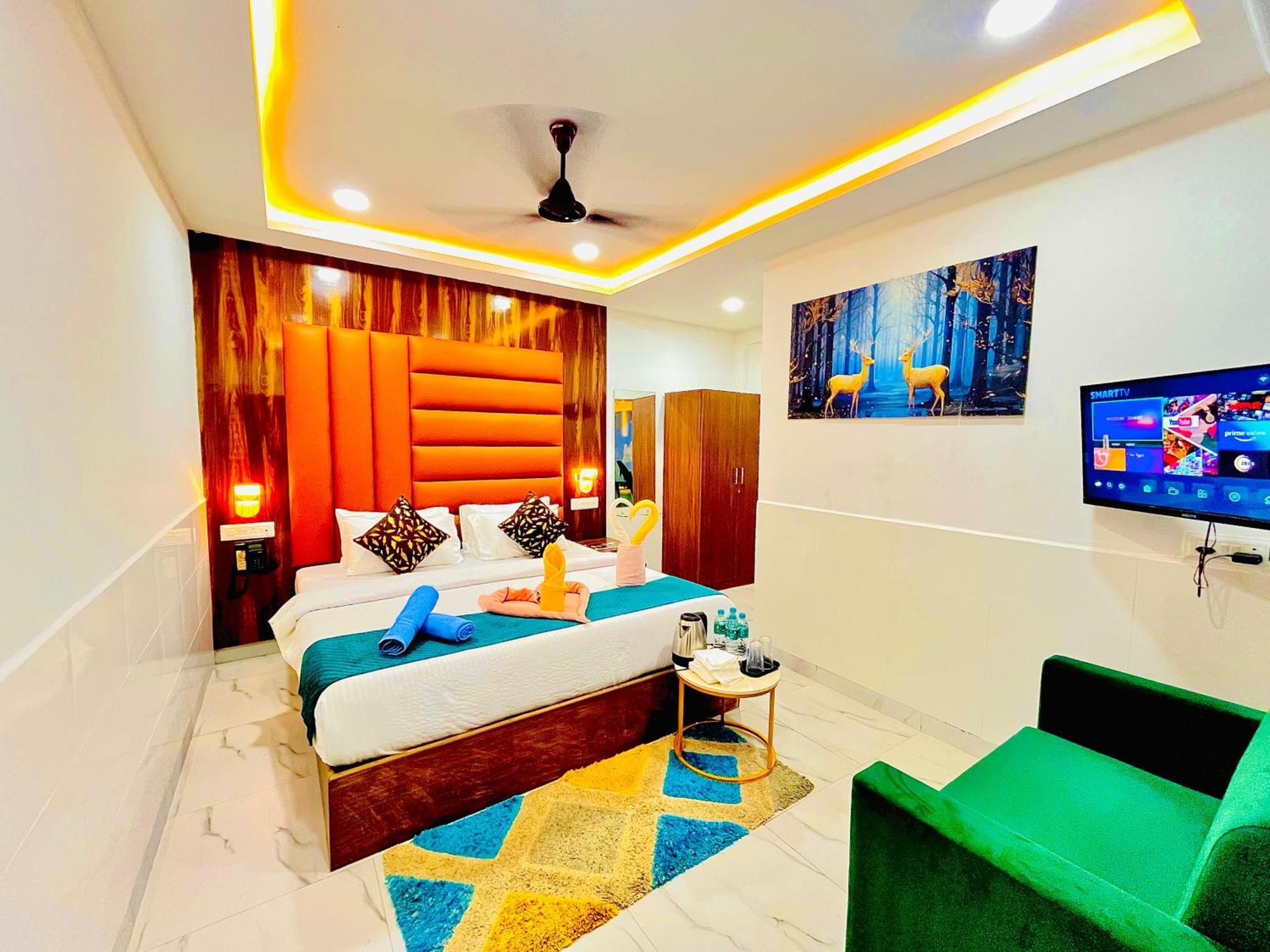 Hotel Small Daddy Plus Calangute Exterior photo