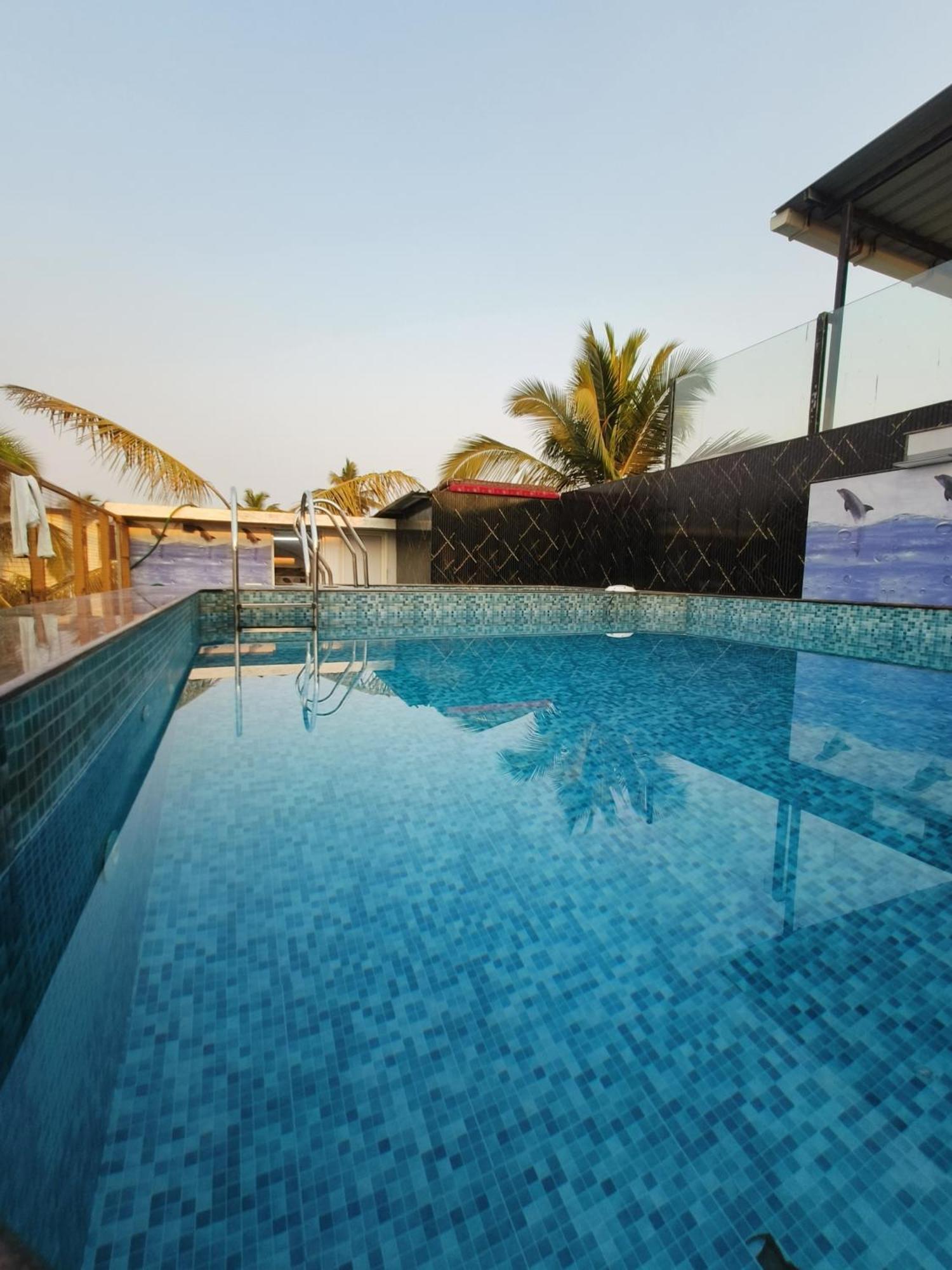 Hotel Small Daddy Plus Calangute Exterior photo